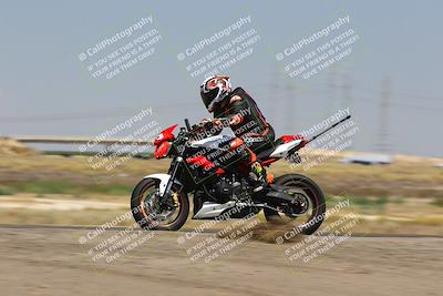 media/Sep-01-2025-Lets Ride (Mon) [[4370d11284]]/B Group/1220pm (Wheelie Bump)/